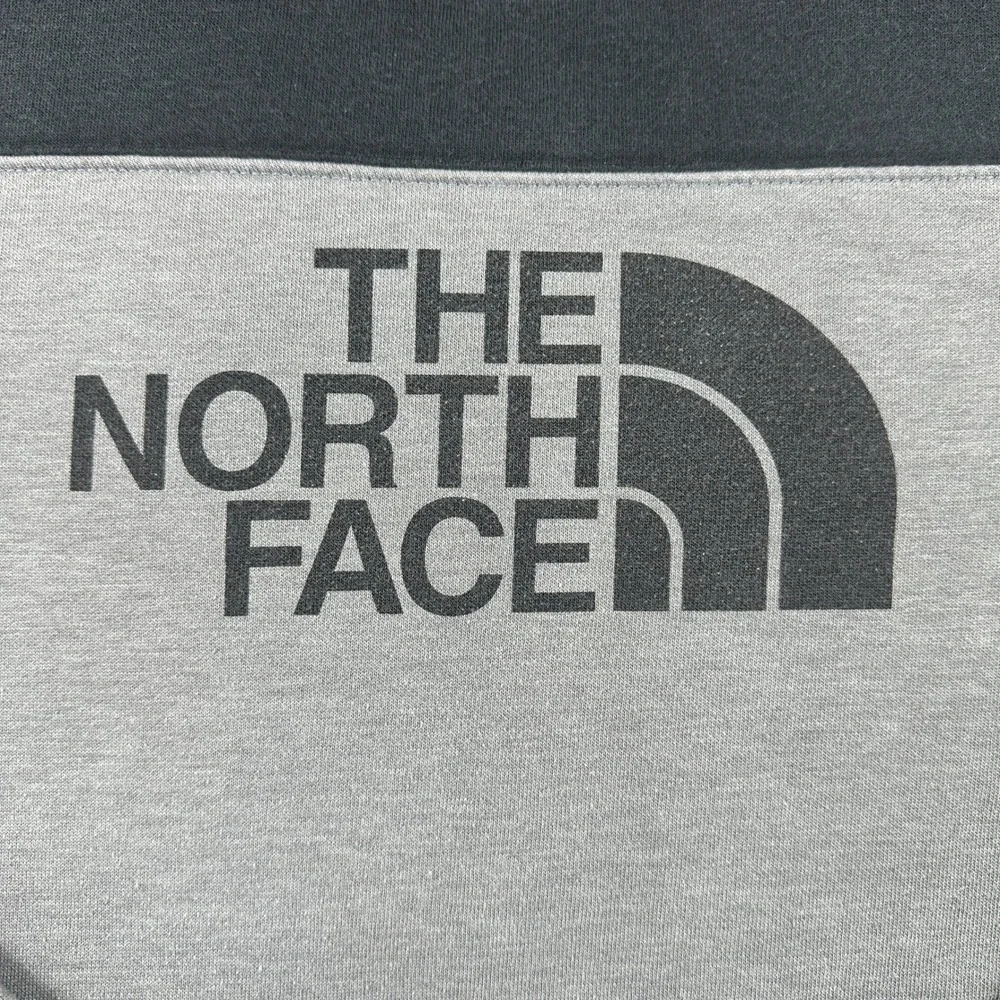 The North Face Crewneck‎ Sweatshirt Mens Large Gray Black Logo Pullover Fleece